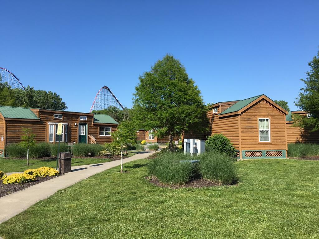 Worlds Of Fun Village Kansas City Bagian luar foto