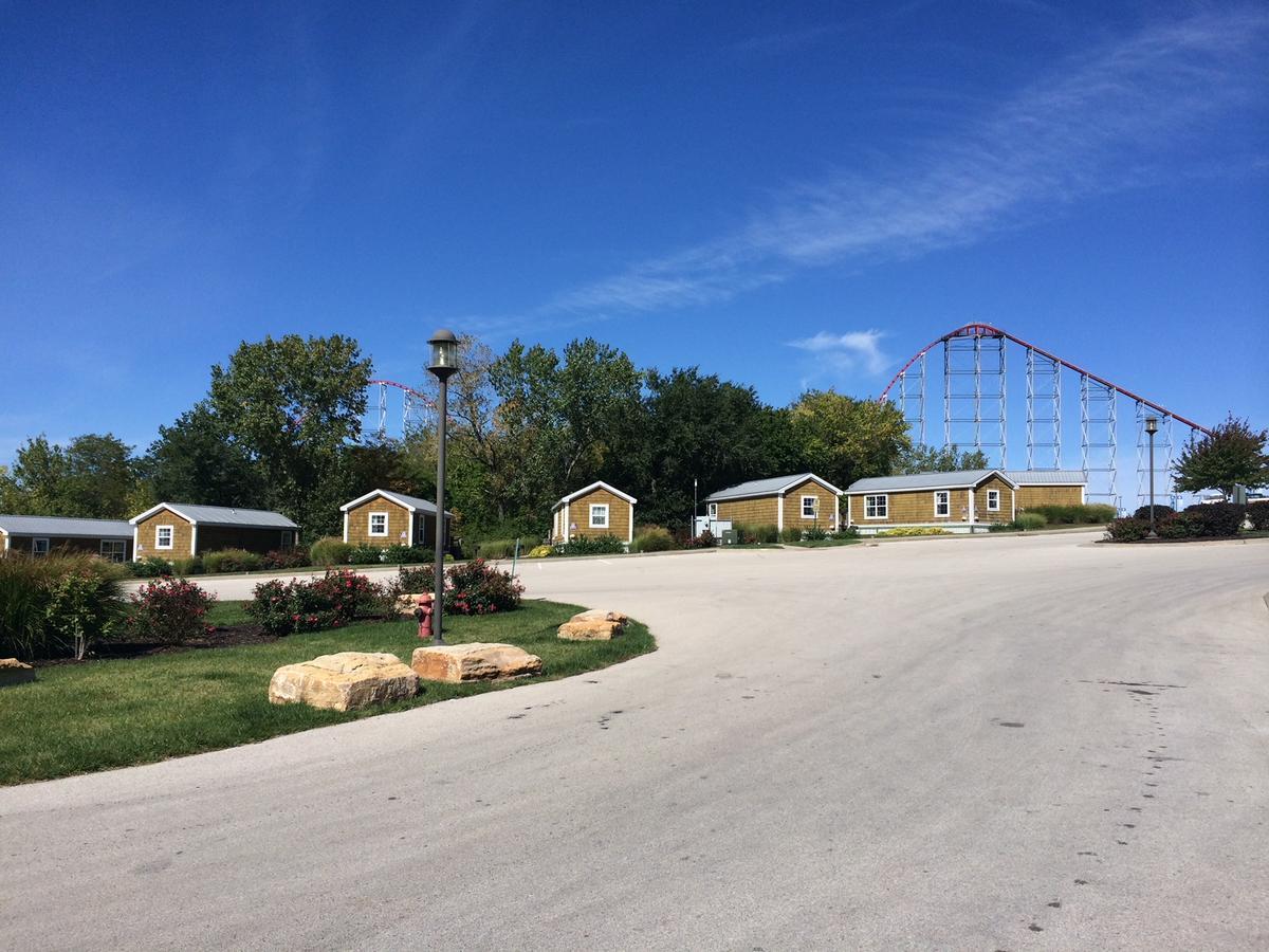 Worlds Of Fun Village Kansas City Bagian luar foto